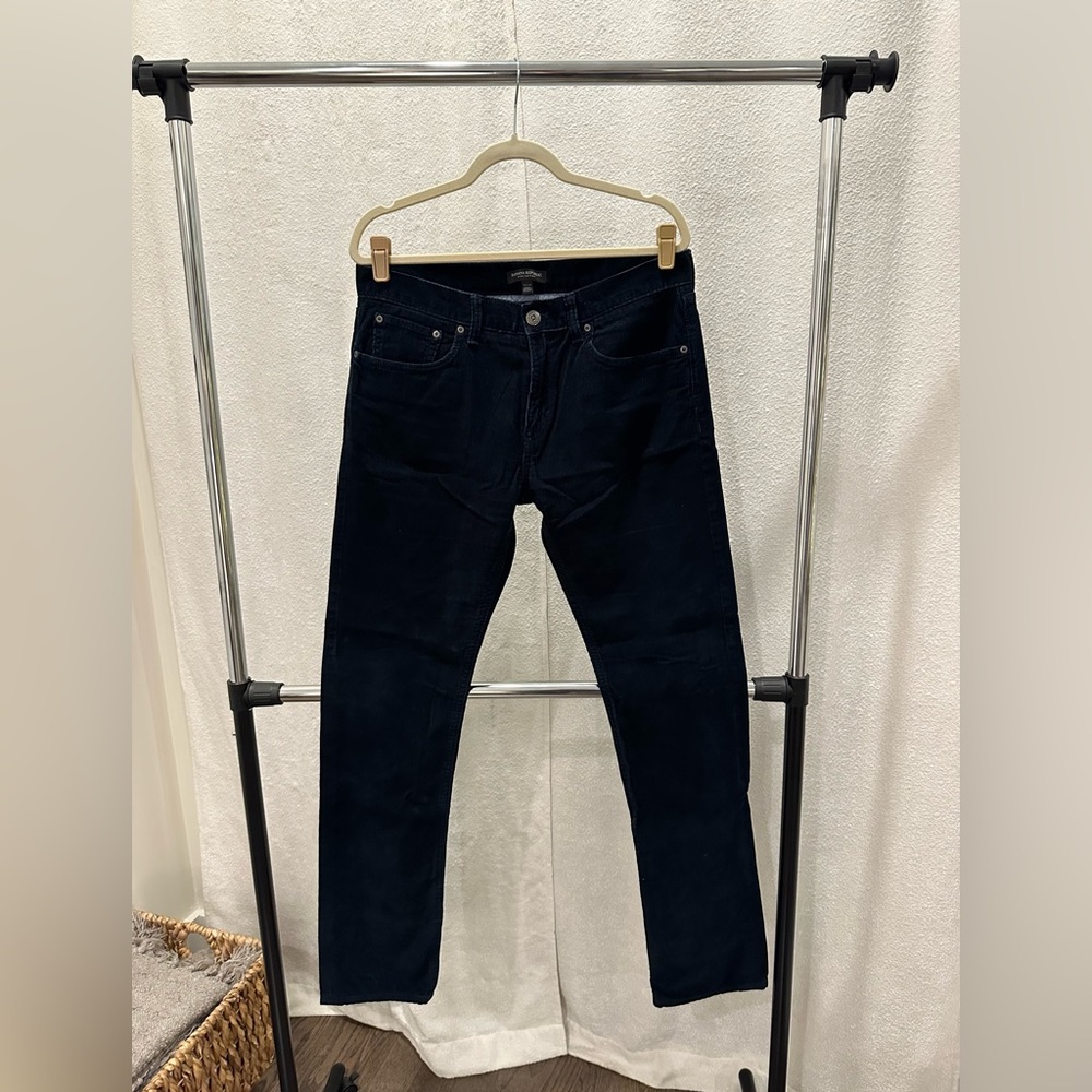 Men’s Banana Republic Pima Cotton Corduroy pants, size 33x34, Navy blue